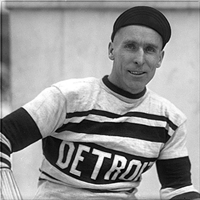 2014  Inductee  Frank Foyston  Detroit Cougars  1924 26
